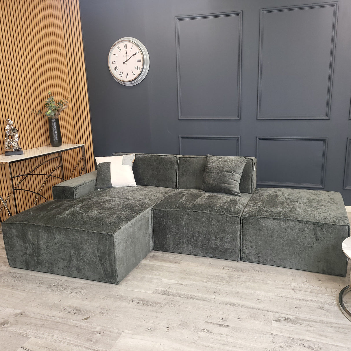 Atlanta Modula Sofa - Corner Combination In Chenille Fabric