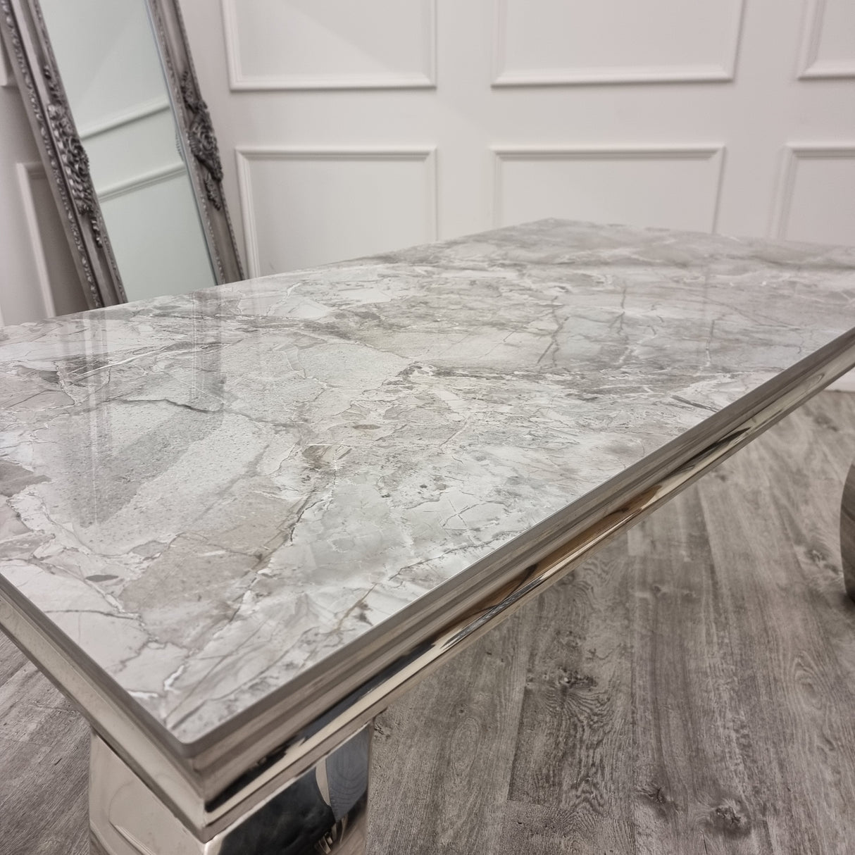 Louis Dining Table with Sintered Stone Top