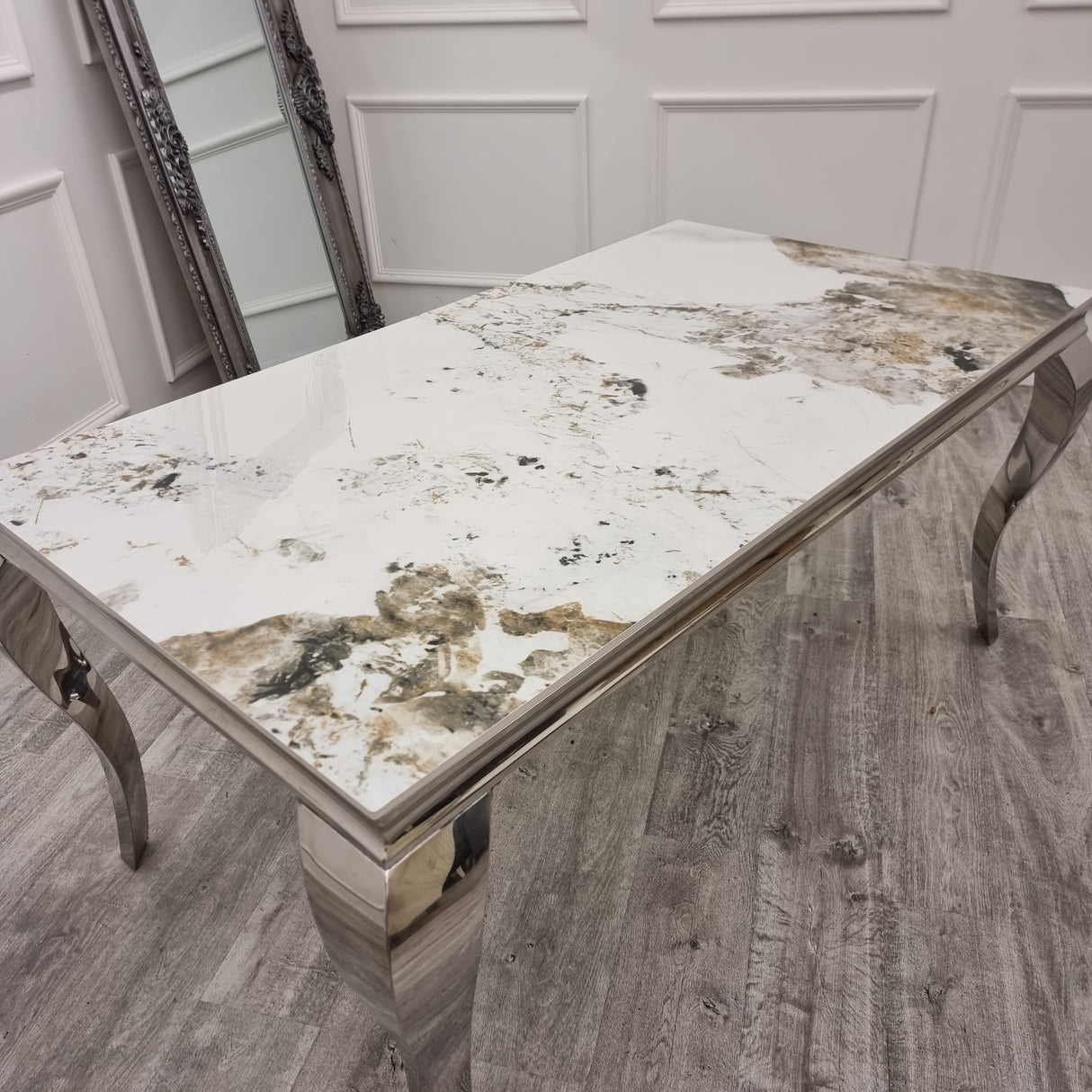 Louis Dining Table with Sintered Stone Top